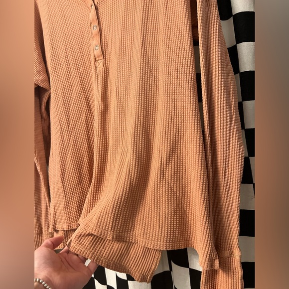 Aerie Offline Themal Long Sleeve Top - Picture 3 of 10